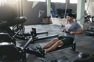 Napa mesin rowing dianggep minangka latihan level 